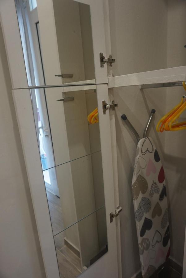 Vasili'S And Vasiliki'S Luxury Apartment アテネ エクステリア 写真